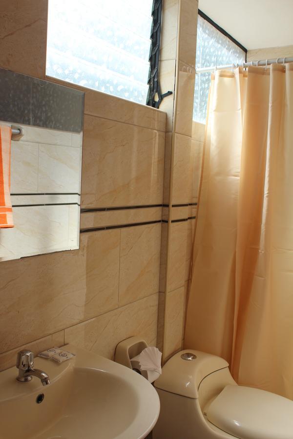 Hostal Mama K'Illa โอยานไตตามโบ ภายนอก รูปภาพ